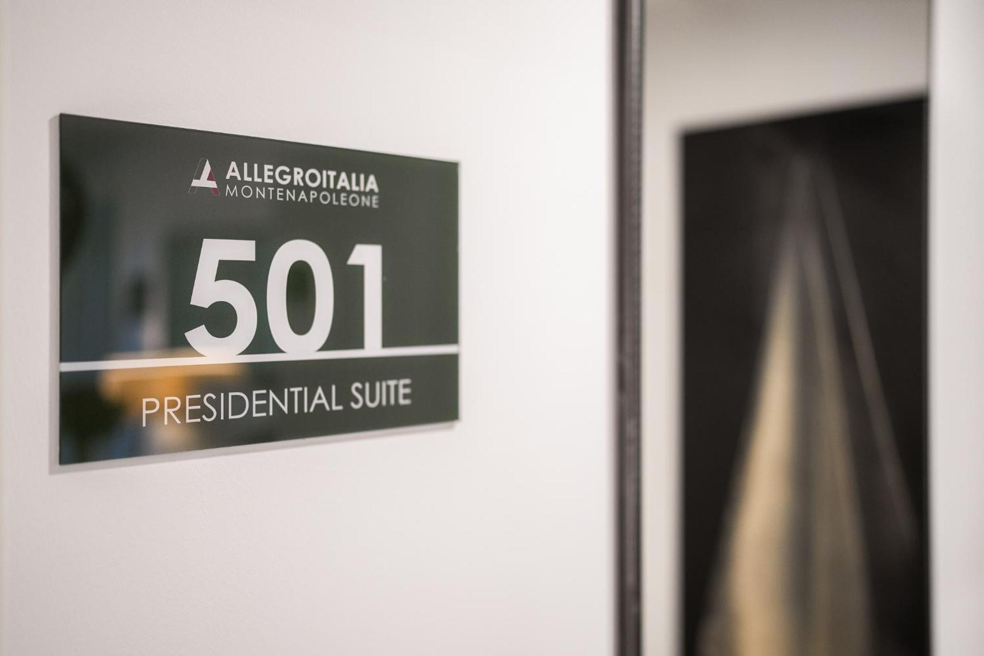 Apartamento Allegroitalia Penthouse Montenapoleone Milán