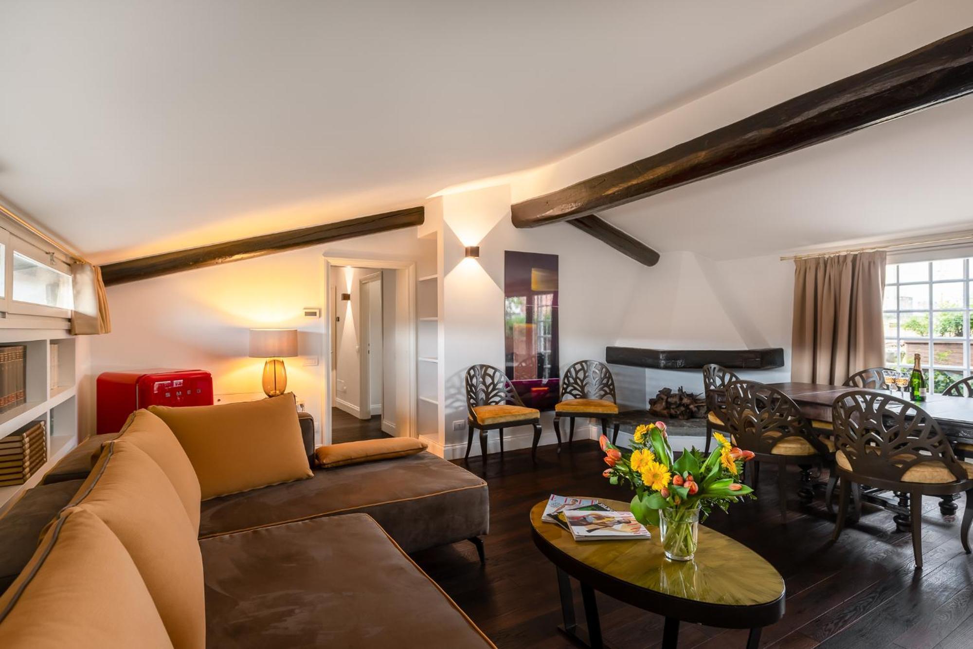 Allegroitalia Penthouse Montenapoleone * Milán
